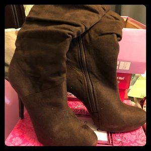 Women’s boot heels